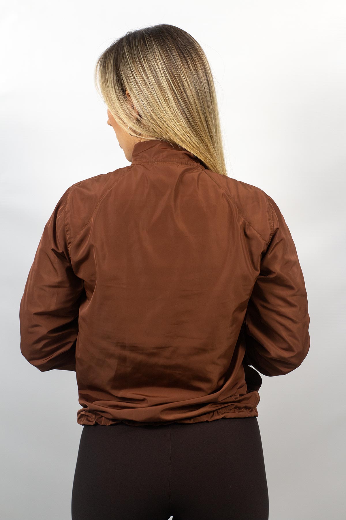CORTA VENTO IMPERMEÁVEL COM BOLSO ref.2079