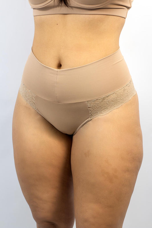 FIO DUPLO PLUS SIZE COM CÓS DUPLO E RENDA ref.20550